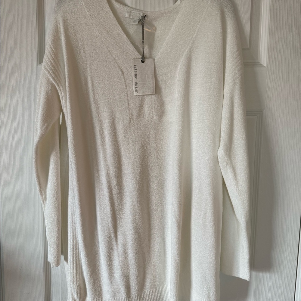 Barefoot Dreams Cream Textured V-Neck Sweater